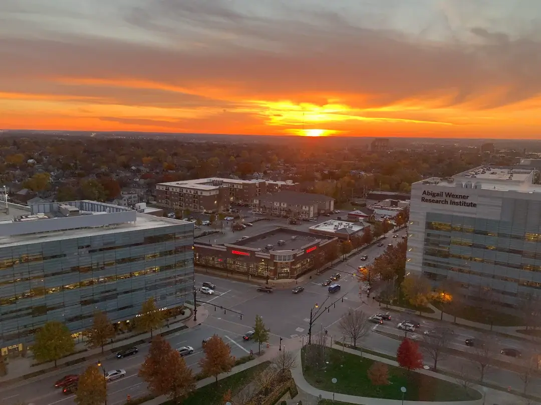 1760597533300386.png s0xasgpuvs181.png